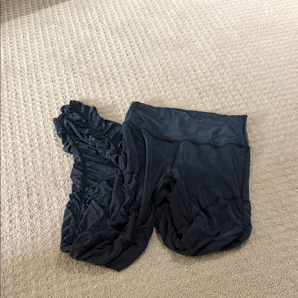 Lululemon Black Ruched Leggings